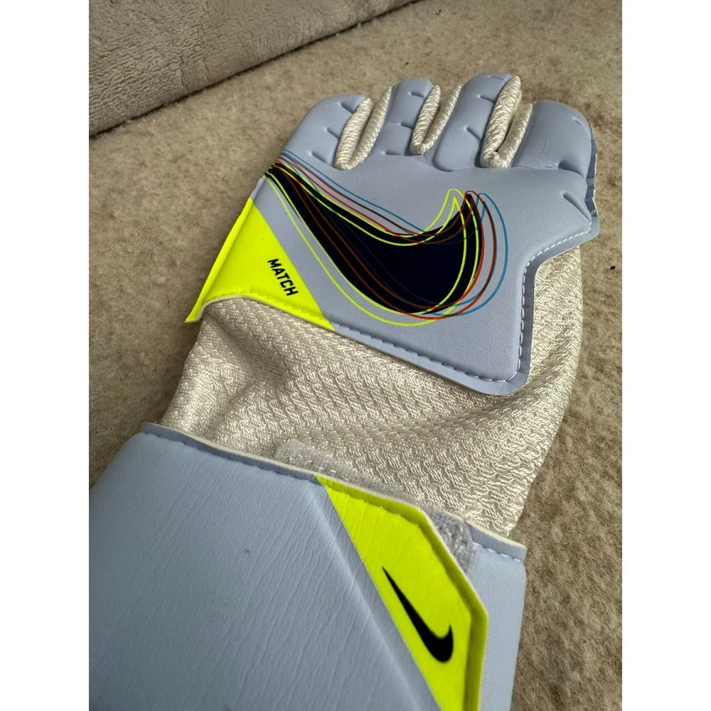 Nike Match Goalkeeper Gloves Size 7 Light Blue Yellow Black‎ Swoosh Soccer